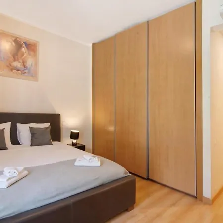 Holidayspt - Rooftop Pool Marina View - Myoasis I - 2 Bedrooms * Olhão