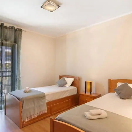 Holidayspt - Rooftop Pool Marina View - Myoasis I - 2 Bedrooms